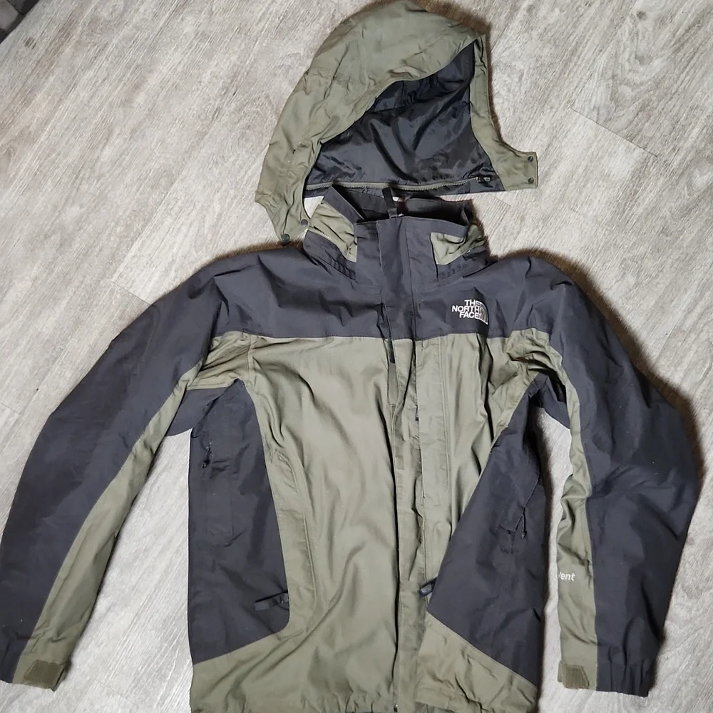 The North Face Hyvent Men's Olive and Black Parka Jacket